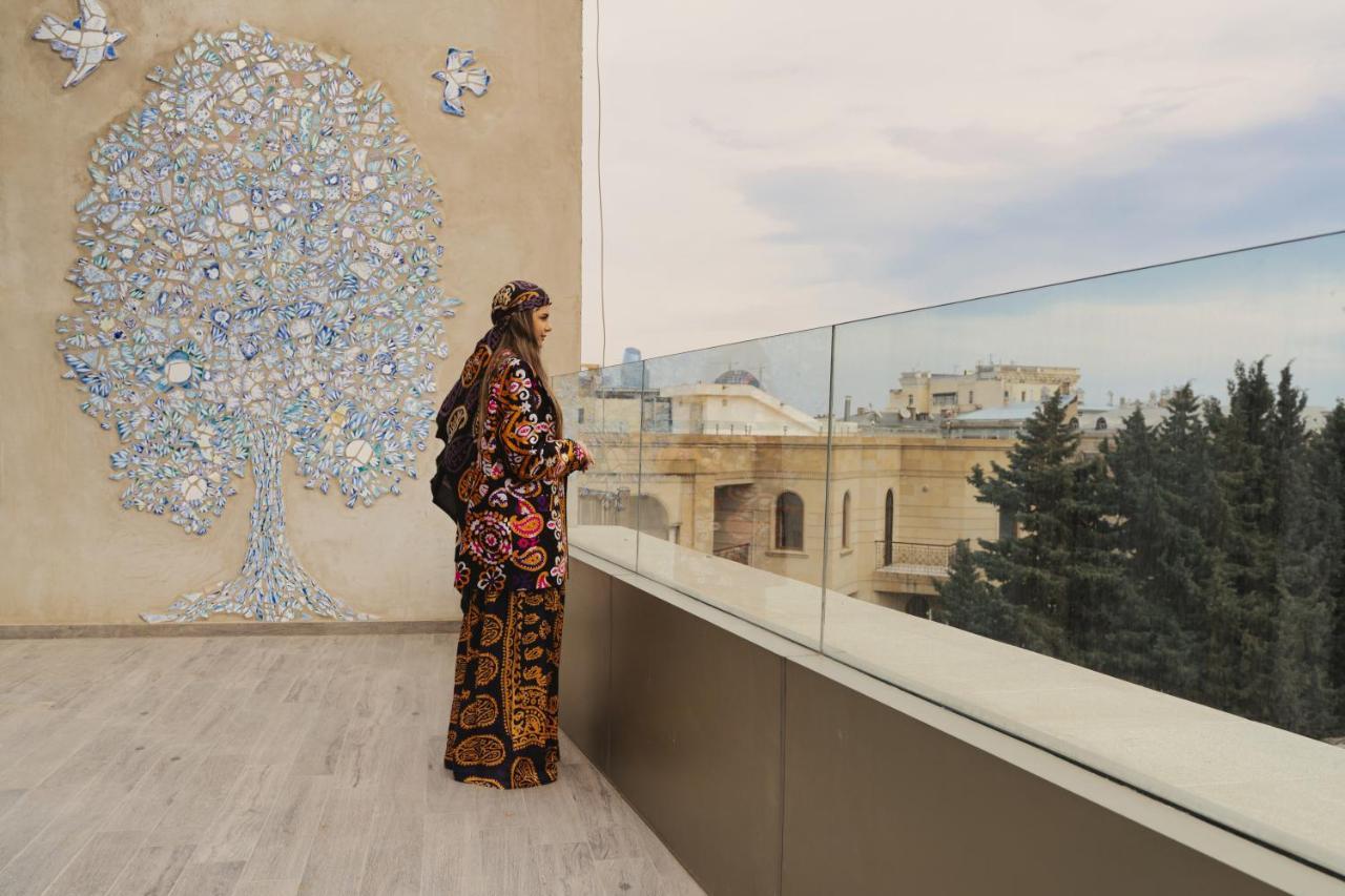 Art Club Hotel Baku Bilik gambar