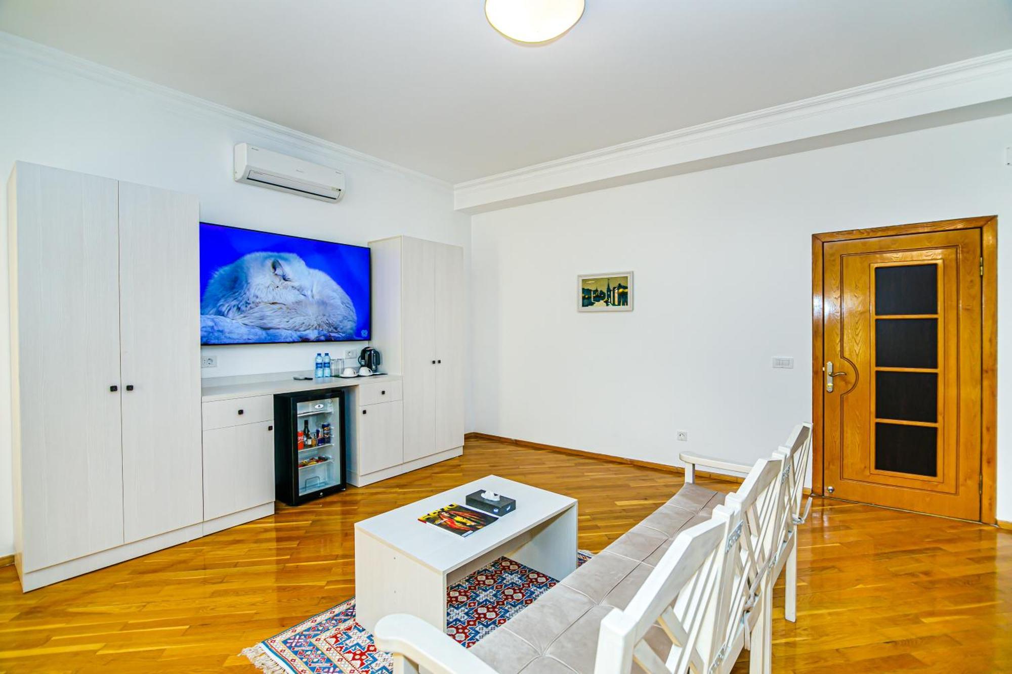 Art Club Hotel Baku Luaran gambar